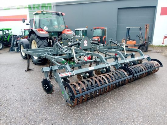 Cultivador -  - pluton 4 meter hydraulisch