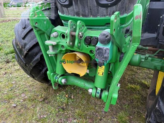 Tractor agrícola - John Deere - 6215r directdrive