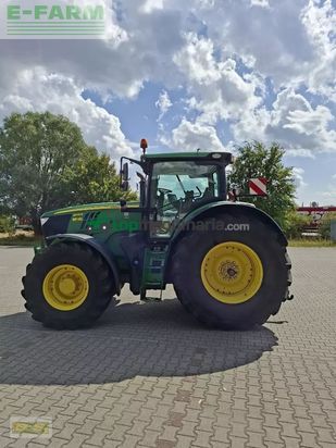 Tractor agrícola - John Deere - 6215r