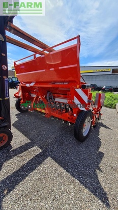 Sembradora - Kuhn - premia 300