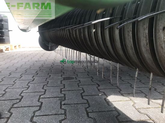 Empacadora gigant - Krone - comprima cv 150xc