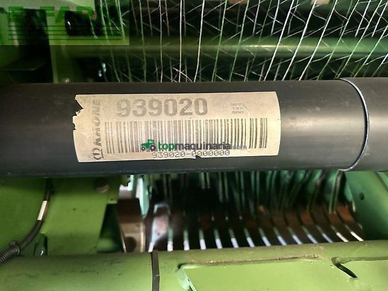 Empacadora gigant - Krone - comprima v 180 xc