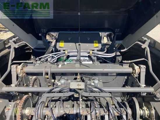 Empacadora gigant - Claas - quadrant 5200 fc tandem