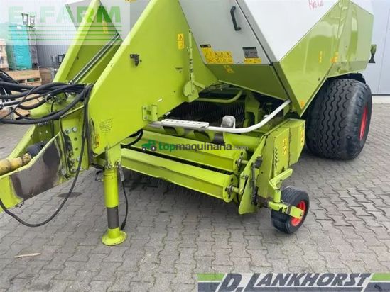 Empacadora gigant - Claas - quadrant 2200 fc