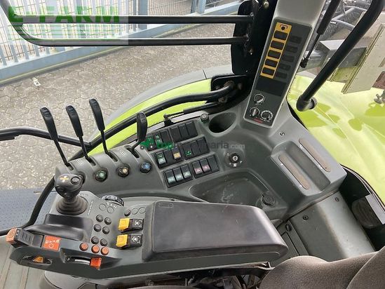 Tractor agrícola - Claas - arion 620 cis CIS