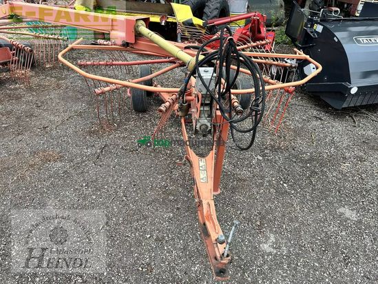 Rastrillo - Kverneland - taarup 9065 s