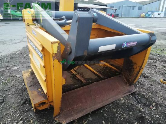 Esparcidor - Lucas - silogrif 2001 m