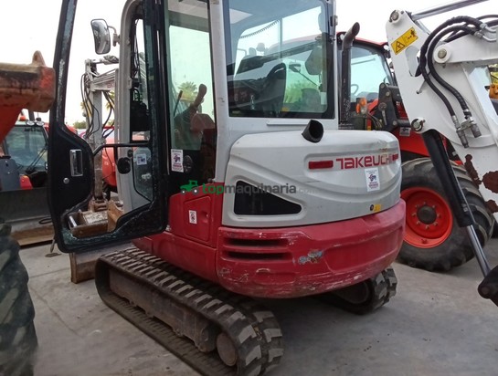 Miniexcavadora - TB240