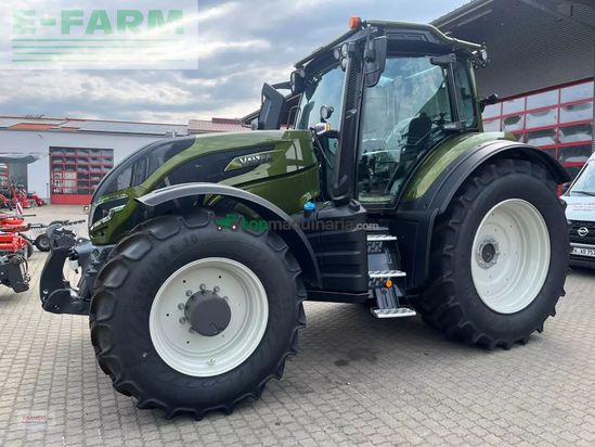 Tractor agrícola - Valtra - t215 d mit rüfa und fk