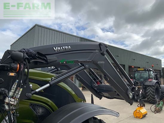 Tractor agrícola - Valtra - t155 active tractor (st26785)