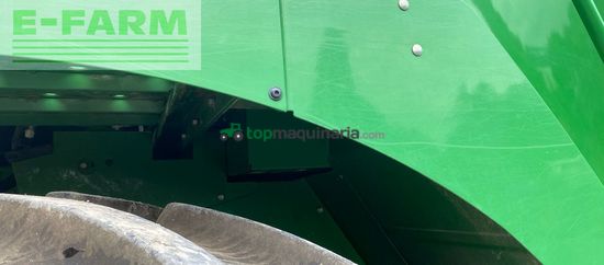 Cosechadora de Cereal - John Deere - 8300