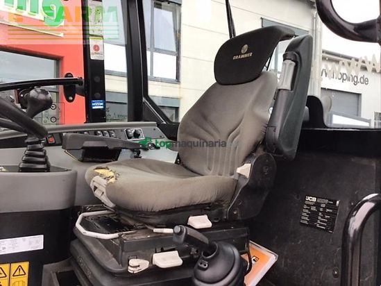Telescopica - JCB - tm 220