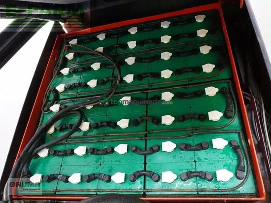 Elevadora - Linde - e 40/600 hl 388