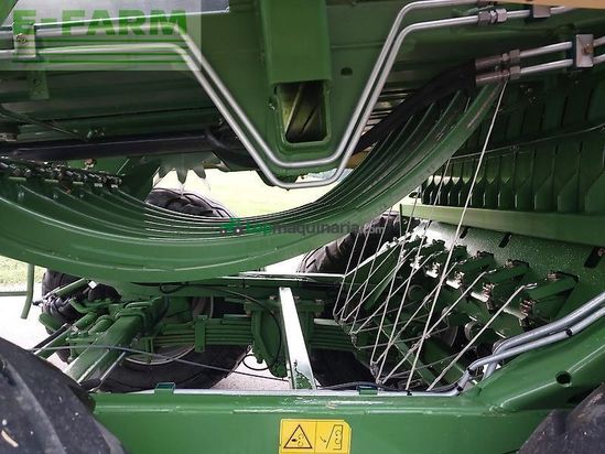 Empacadora gigant - Krone - big pack 1270 xc prechop