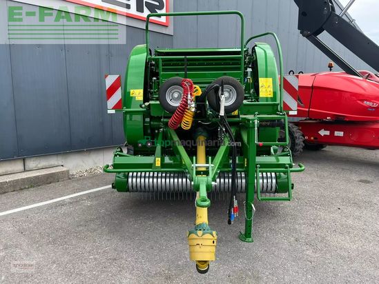 Empacadora gigant - McHale - f5 550