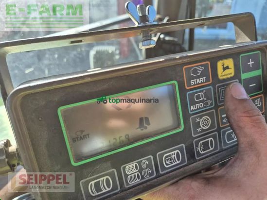 Empacadora gigant - John Deere - 570