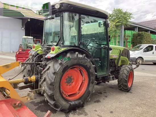 Tractor agrícola - Claas - nexos 230 vl