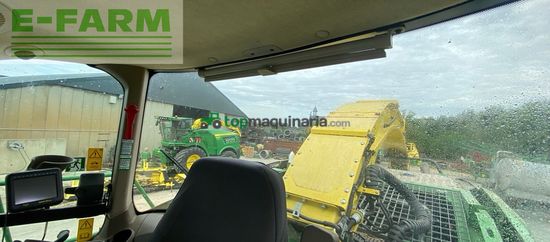 Cosechadora de Cereal - John Deere - 8300