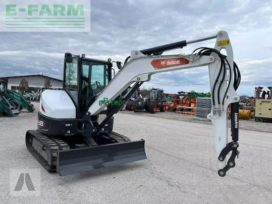 Excavadora - Bobcat - e 55