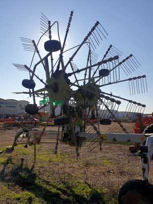 Rastrillo - Claas - Liner 880 Profil