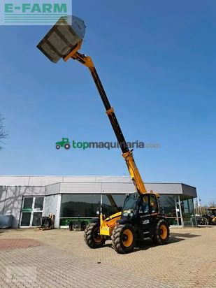 Elevadora - JCB - 536-95