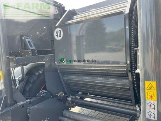 Empacadora gigant - Claas - rollant 630 rc uniwrap