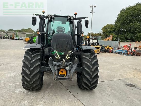 Tractor agrícola - Valtra - t175 versu tractor (st27583)