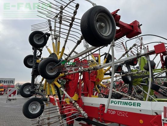 Henificador - Pöttinger - top 1252 c