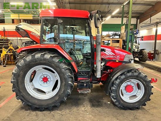 Tractor agrícola - McCormick - cx105
