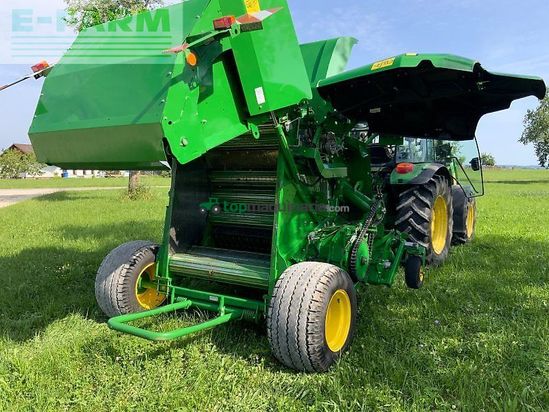 Empacadora gigant - John Deere - f441m
