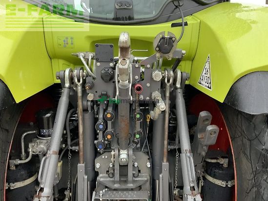 Tractor agrícola - Claas - arion 650 tractor (st25369)