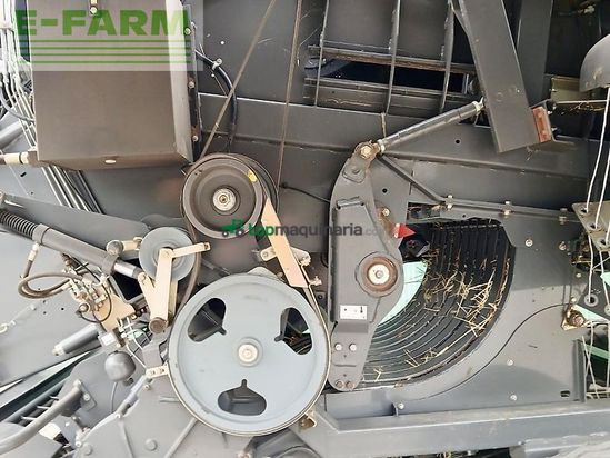 Empacadora gigant - Claas - quadrant 3400 rc