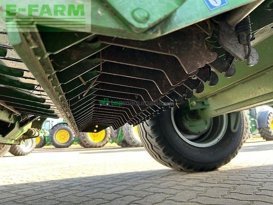 Empacadora gigant - Krone - comprima v 180 xc