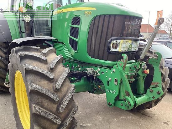 Tractor agrícola - John Deere - 7530 im kundenauftrag