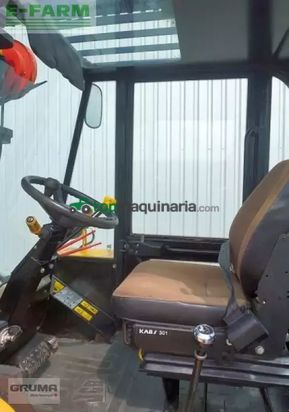 Elevadora - JCB - 940-4