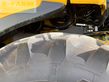 Cosechadora de Cereal - New Holland - cr 8.90
