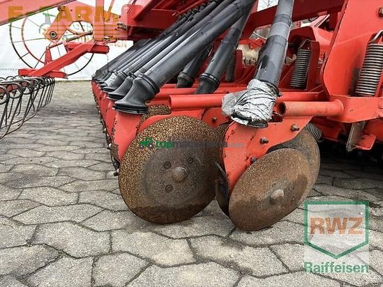 Sembradora - Kuhn - integ2-3m / hr304d