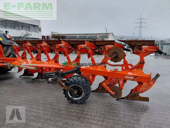 Arado - Kuhn - vari-master 153