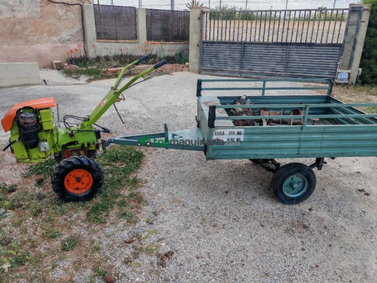 Motocultor Agria 7000 con motor diésel Lombardini y remolque basculante