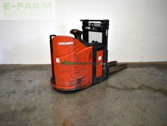Elevadora - Linde - d 12 hp sp 133