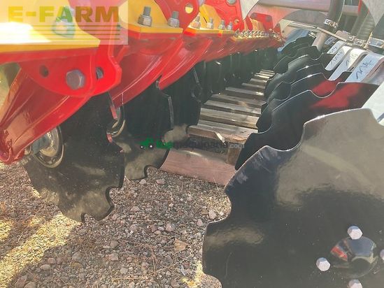 Grada de disco - Väderstad - carrier x 525