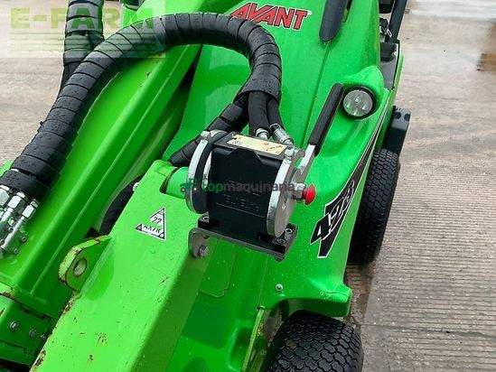Minicargadora - Avant - 423 compact telescopic telehandler (st25735)
