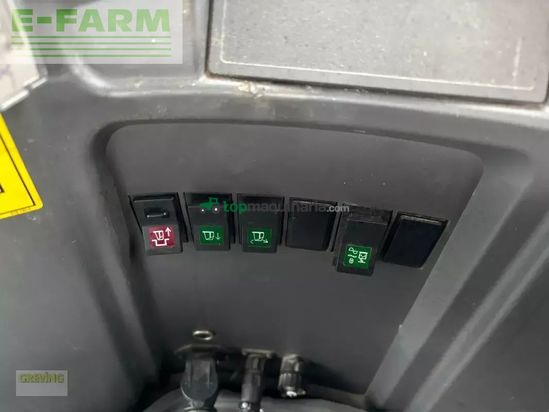 Esparcidor - Claas - xerion 4000 & kaweco schwanenhals tridem