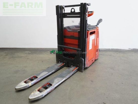 Elevadora - Linde - d 14 ap 133-01