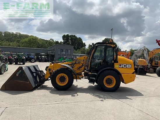 Telescopica - JCB - tm420 pivot steer telehandler (st22540)