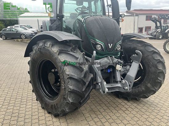 Tractor agrícola - Valtra - n 134 aktiv