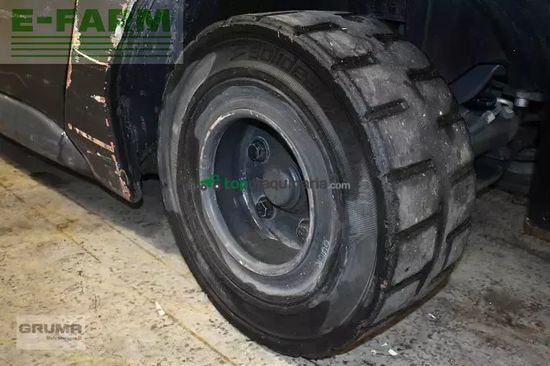 Elevadora - Linde - h 25 t 1202-01