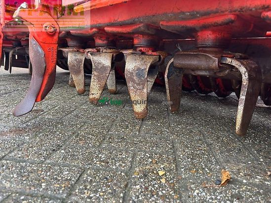 Grada rotativa - Kuhn - hr 304 mit hubbock