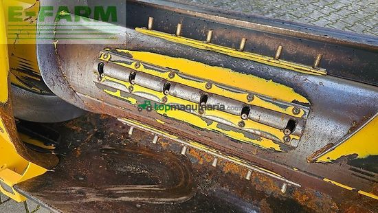 Cosechadora de Cereal - New Holland - fr 9050
