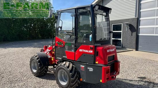 Minicargadora - Thaler - 2438l dpf kabine og brede hjul
